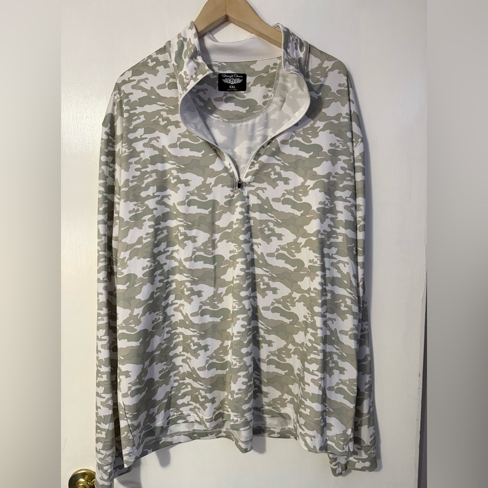 Straight Down Golf 1/4 Zip White with Camo Accents